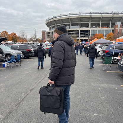 Folds and carries like a briefcase